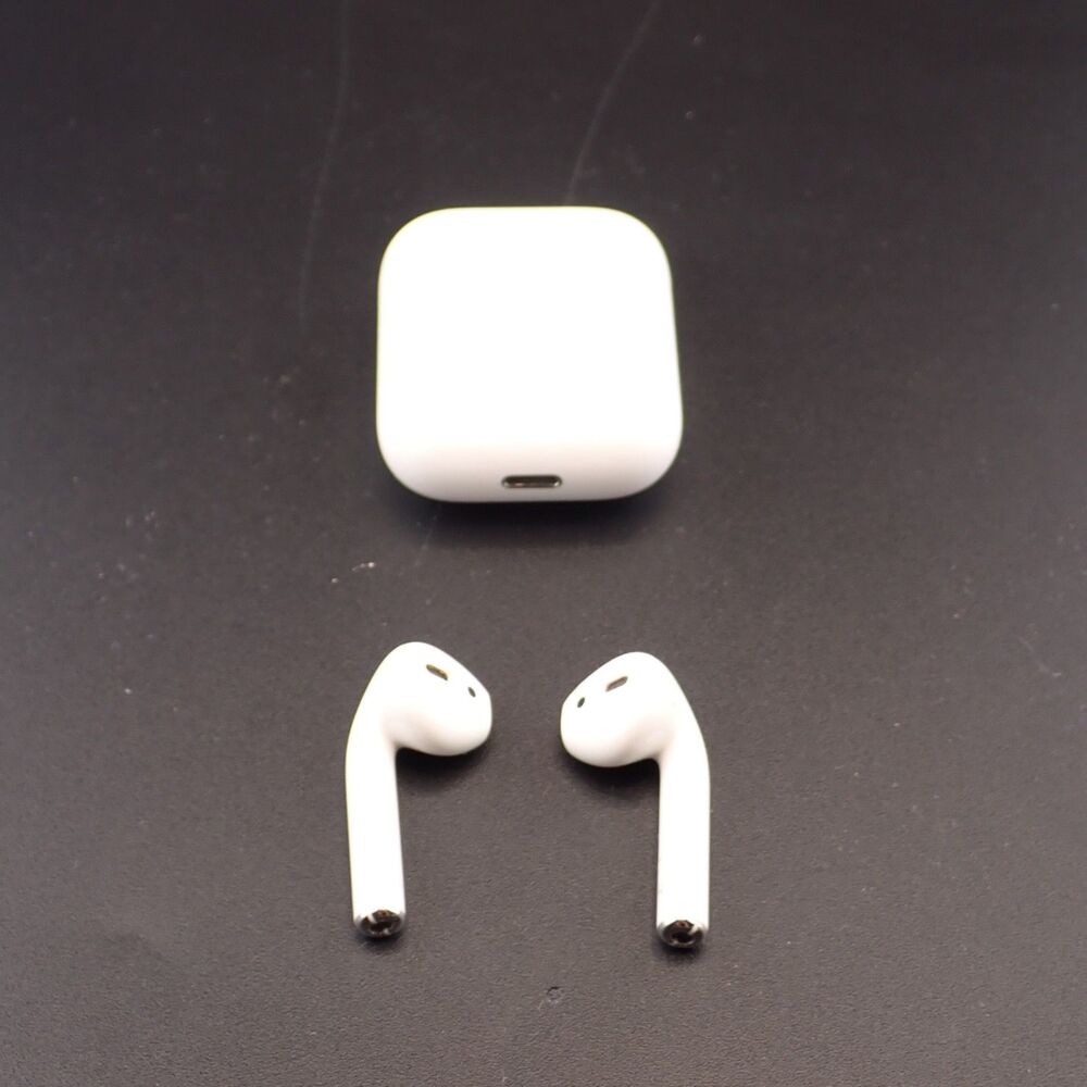 Apple AirPods A2031 2nd Generation Genuine In-Ear Bluetooth Headphones Case